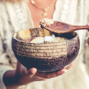 Stripe Coconut Bowls and Spoons | Bamboo Straws